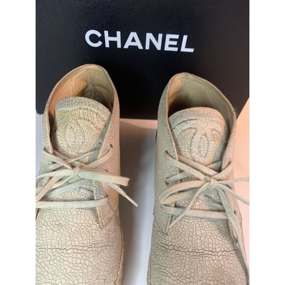 CHANEL Crackled Leather Espadrille High Top Shoe Size EU 38 US 8 - Picture 8 of 15